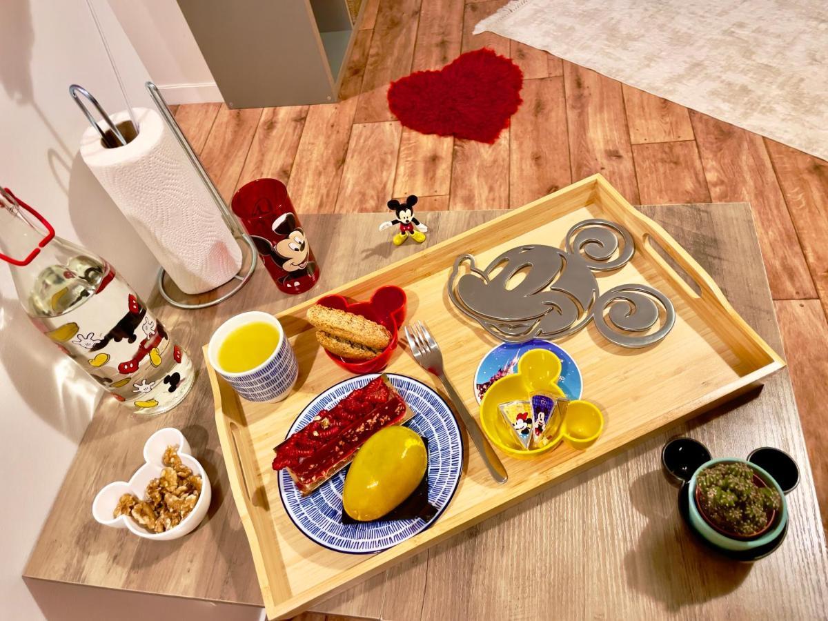 5 Min From Disneyland Cozy Retreat Apartment มองต์เตฮวา ภายนอก รูปภาพ