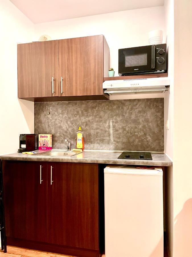 5 Min From Disneyland Cozy Retreat Apartment มองต์เตฮวา ภายนอก รูปภาพ